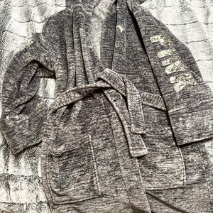 VS PINK super soft robe